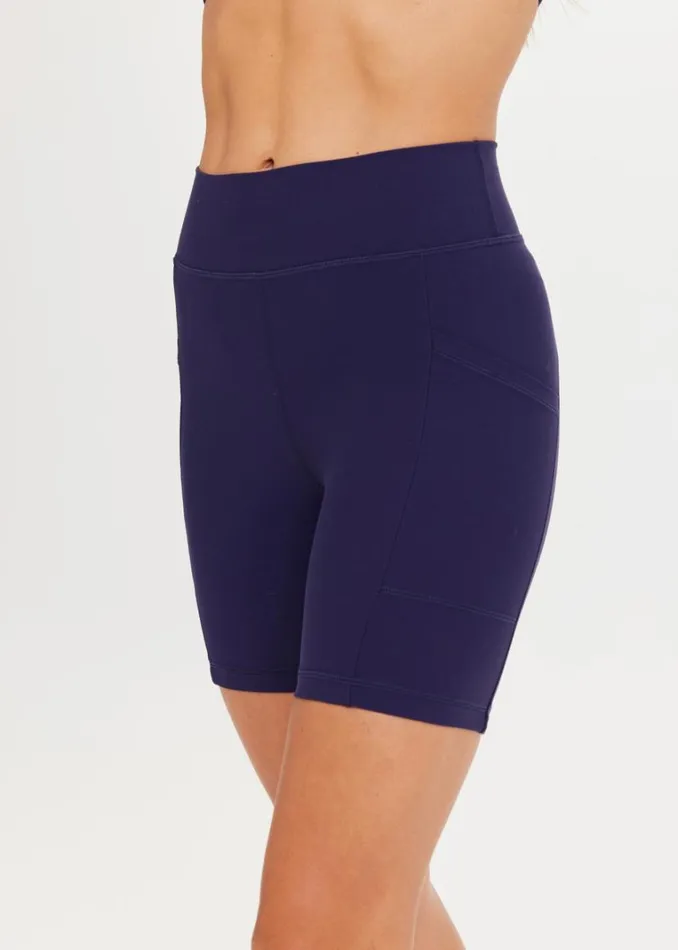 The Upside PEACHED 6IN POCKET SPIN SHORT Navy Shop Shorts The Upside PEACHED 6IN POCKET SPIN SHORT Navy Shop Shorts