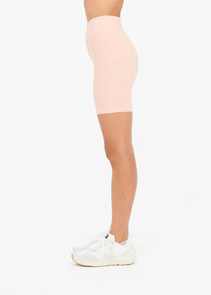 The Upside PEACHED 6IN SPIN SHORT Rose Shop Shorts The Upside PEACHED 6IN SPIN SHORT Rose Shop Shorts