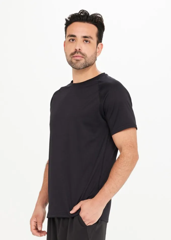 The Upside QUICK DRY DEAN TEE Black Shop Tops The Upside QUICK DRY DEAN TEE Black Shop Tops