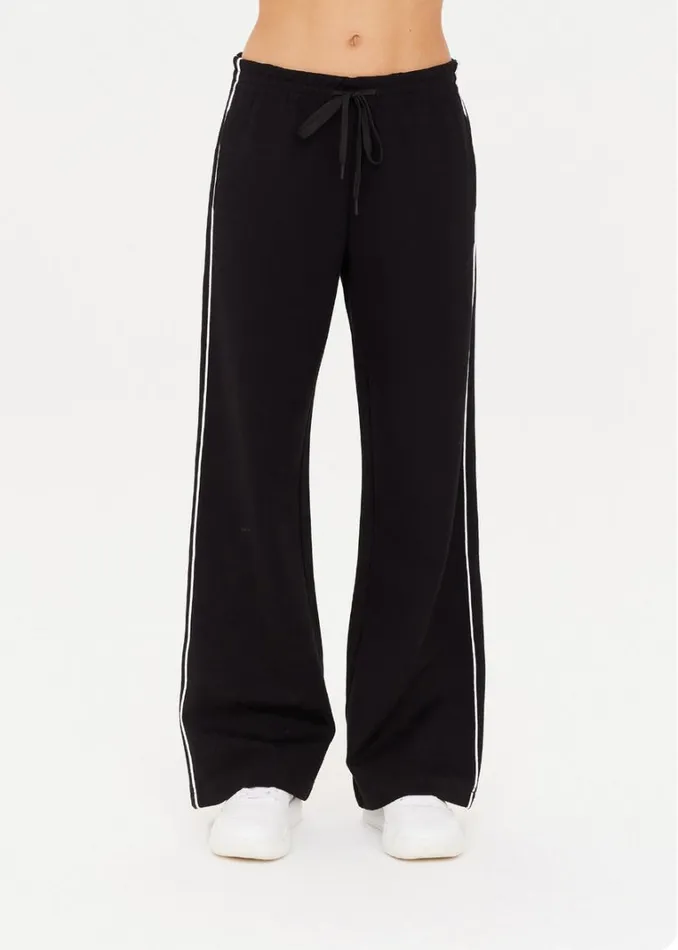 The Upside REALM JETSET PANT Black Shop Pants