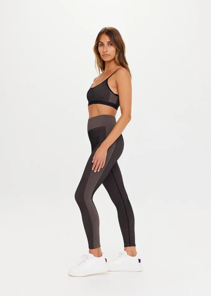 The Upside RIBBED SEAMLESS 25IN MIDI PANT Mocha Shop Leggings The Upside RIBBED SEAMLESS 25IN MIDI PANT Mocha Shop Leggings