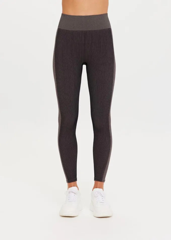 The Upside RIBBED SEAMLESS 25IN MIDI PANT Mocha Shop Leggings The Upside RIBBED SEAMLESS 25IN MIDI PANT Mocha Shop Leggings