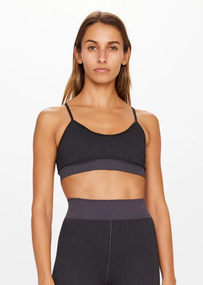The Upside RIBBED SEAMLESS ZAHRA BRA Black Shop Sports Bras