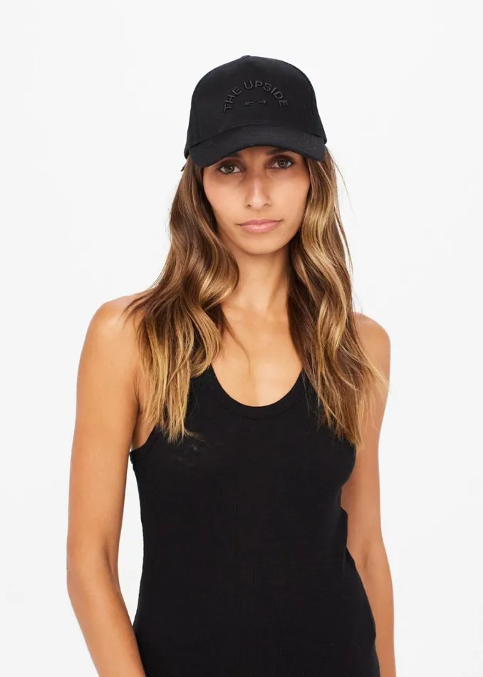 The Upside THE UPSIDE LOGO CAP Blackblack Shop Hats and Headwear