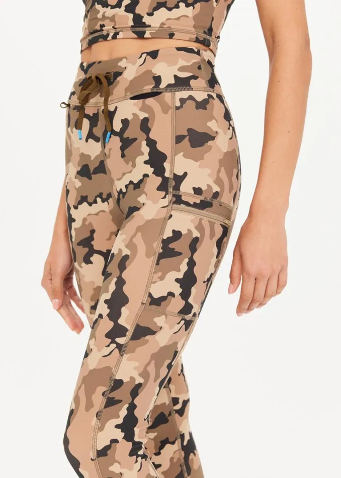 The Upside TREKKY 25IN POCKET MIDI PANT Camo Shop Leggings The Upside TREKKY 25IN POCKET MIDI PANT Camo Shop Leggings