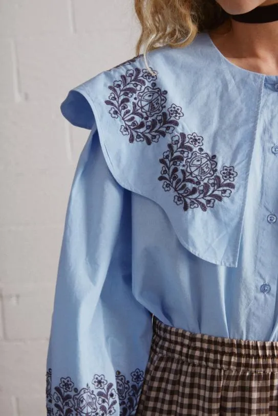 Tops Women Damson Madder Romeo Embroidered Blouse Blue