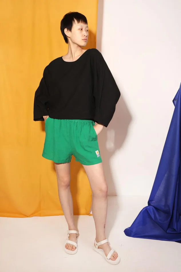 Women Basic Linen Shorts Grass LF Markey Shorts