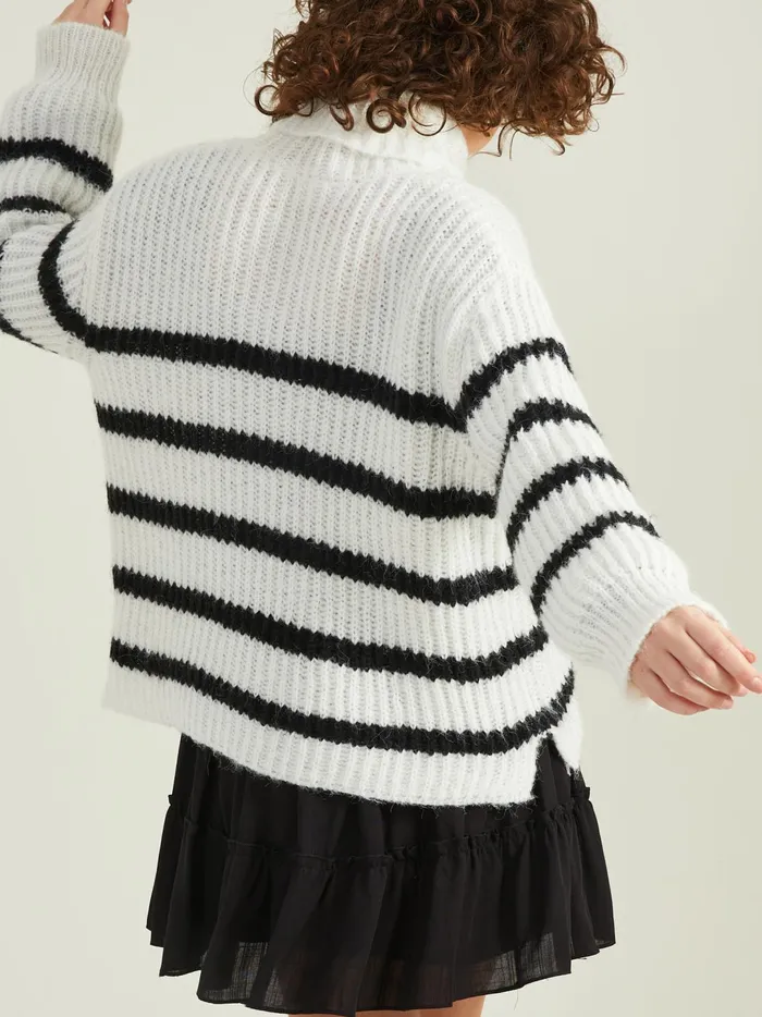 Women Briar Boxy Turtleneck Sweater Whiteblack Altar039d State Sweaters
