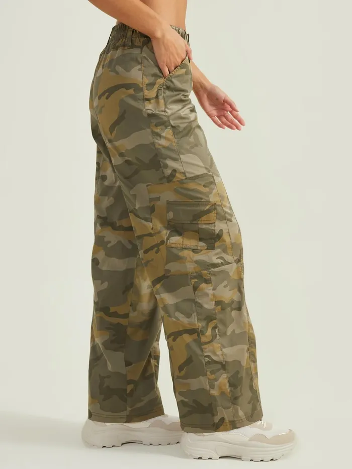 Women Catch Me If You Camo Pants Camogreen Altar039d State Activewear
