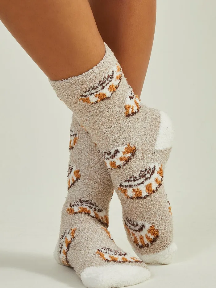 Women Cinnamon Roll Cozy Socks Cream Altar039d State Socks