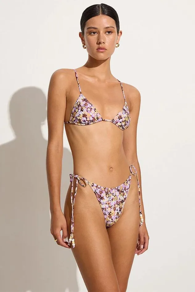 Women Faithfull The Brand Swim Lago Bikini Top Cala Nika Floral 8211 Final Sale Women Faithfull The Brand Swim Lago Bikini Top Cala Nika Floral 8211 Final Sale