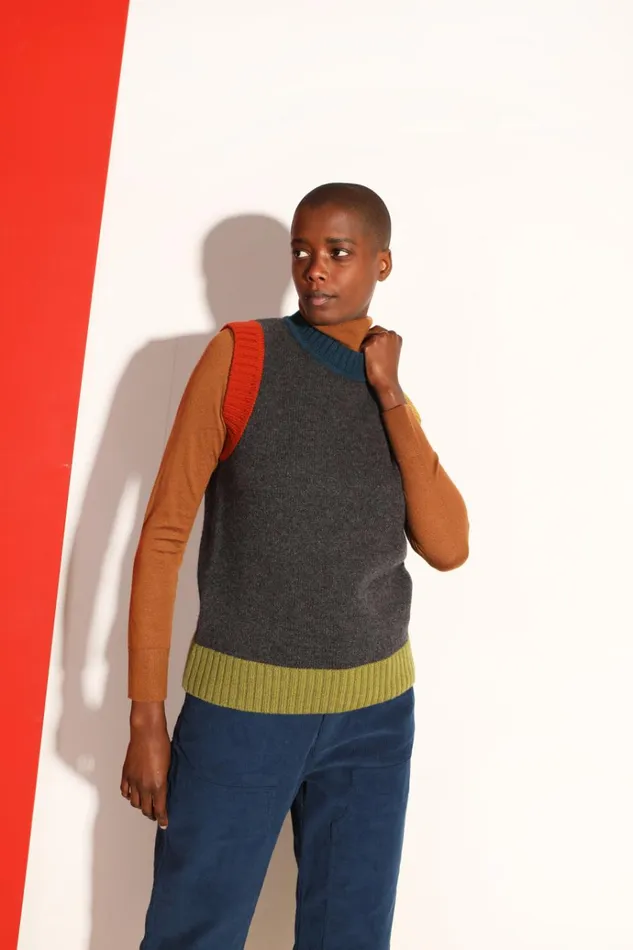 Women Ives Vest LF Markey Tops