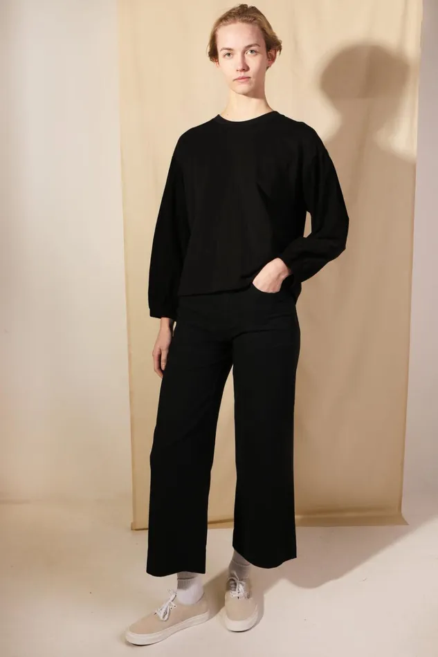 Women Jax Top Black LF Markey Tops