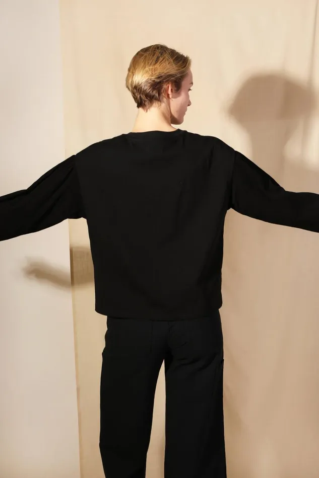 Women Jax Top Black LF Markey Tops