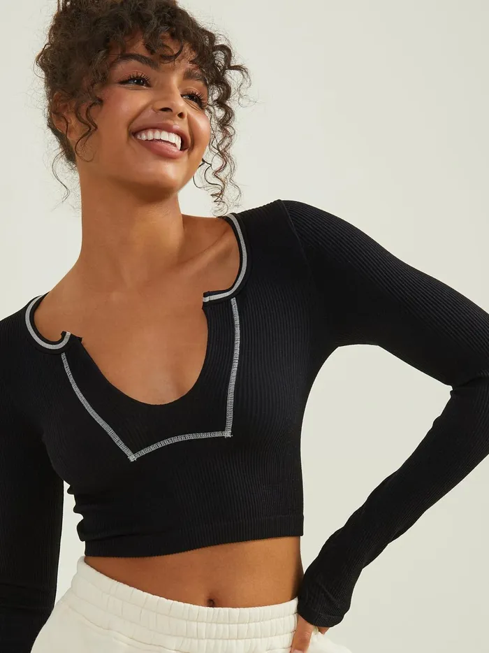 Women Love Triangle Cropped Top Blackivory Altar039d State Activewear