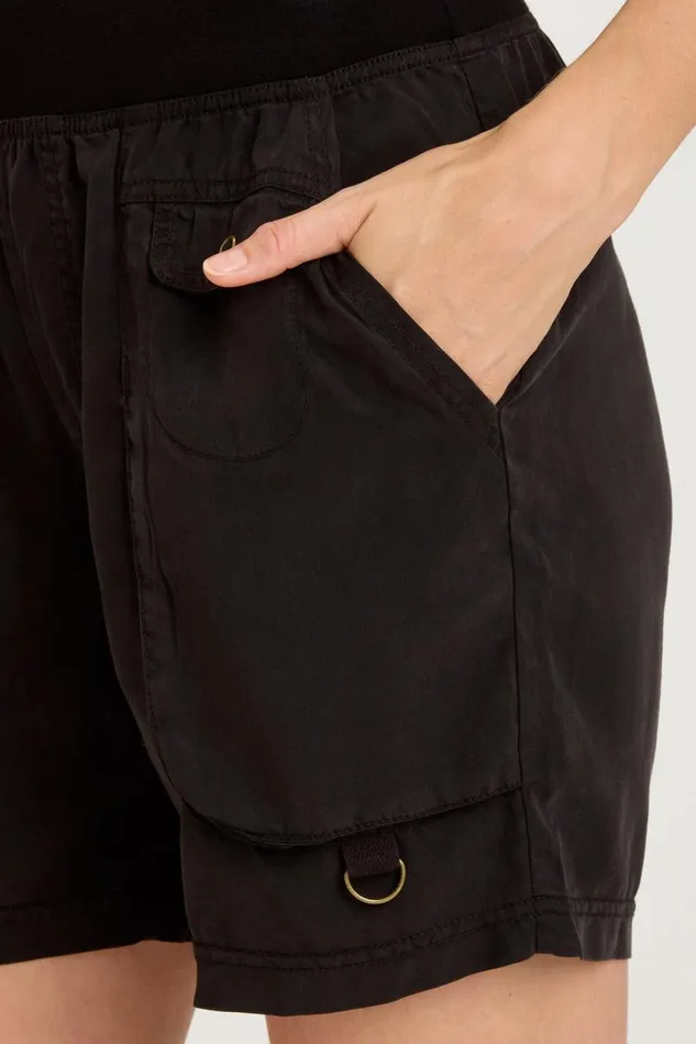 Wyss Short Black Clothing XCVI Shorts