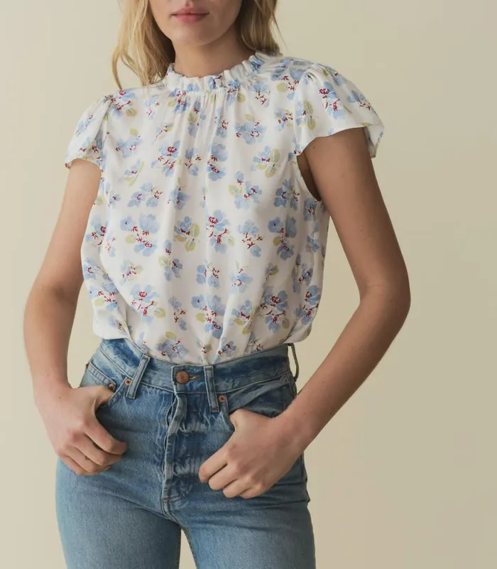 YVIE TOP Bleu Frolicking Floral Shop DEN Tops